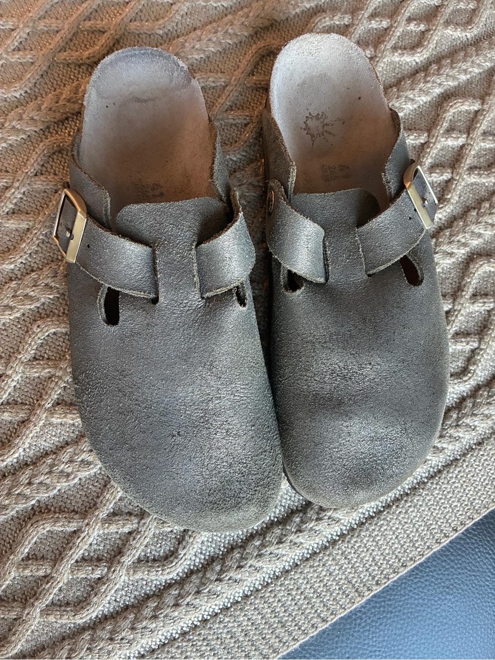 Birkenstock Boston leather mules